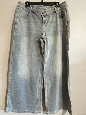 HALARA women's asymmetrical Light blue Wide legged Jeans